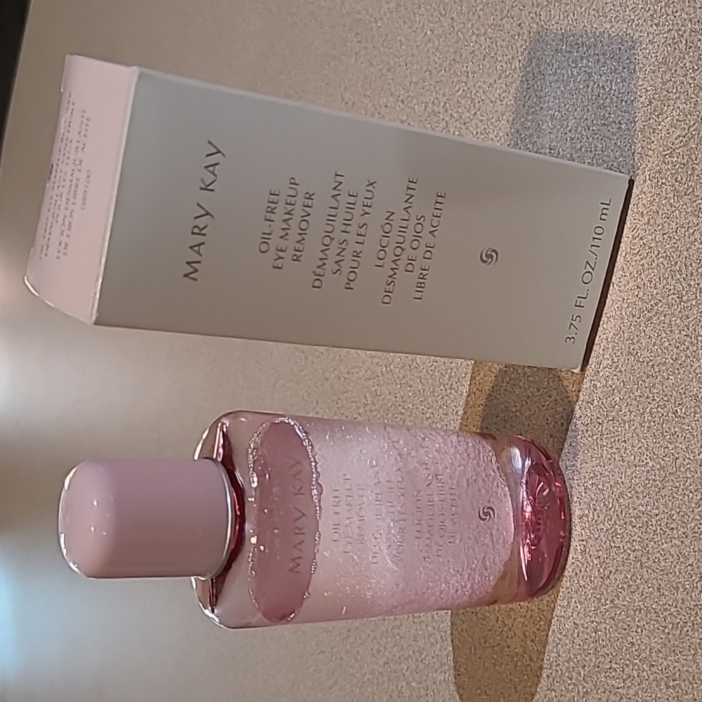 Mary Kay Oil Free Eye Makeup Remover